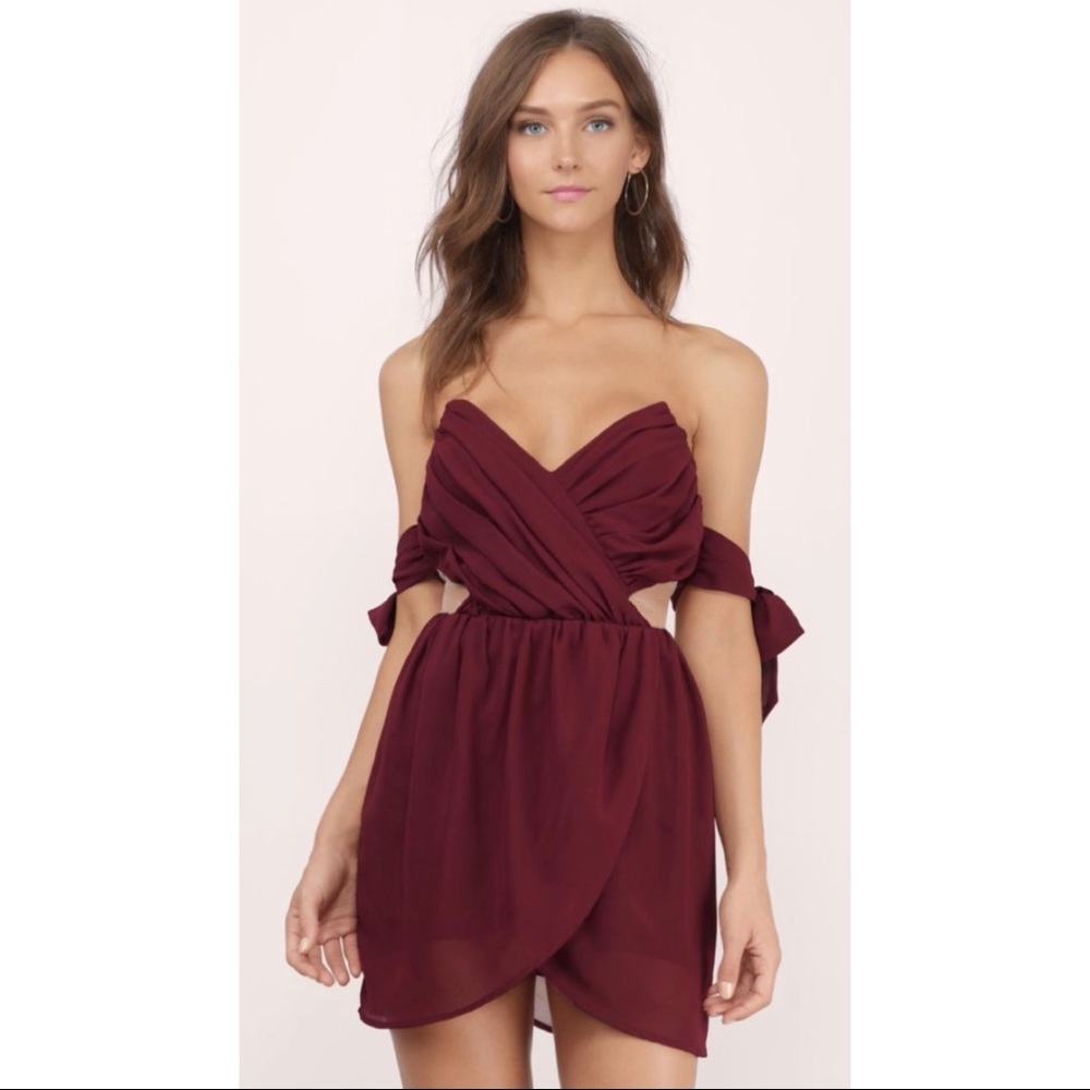 TOBI Burgundy off the shoulder Dress